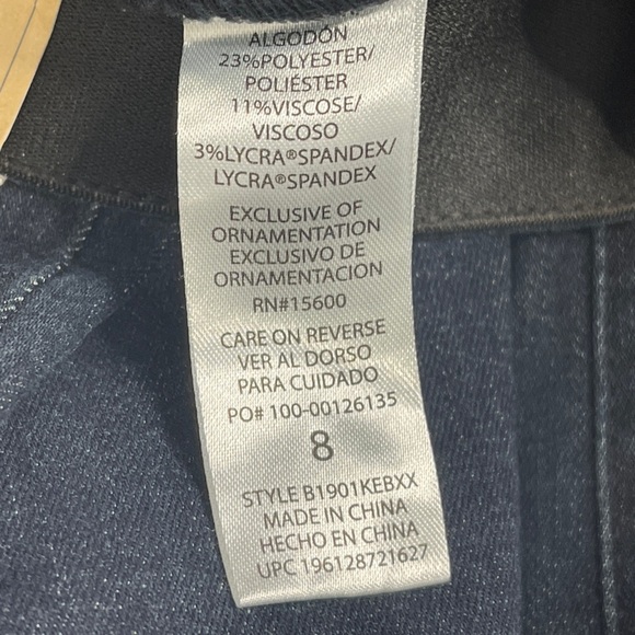 Democracy Stretch Blue Denim "Ab"solution® Straight Leg Jean Size 8 - Picture 5 of 6